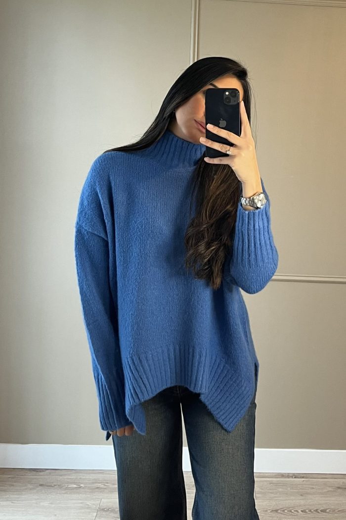 Pull Bleu électrique