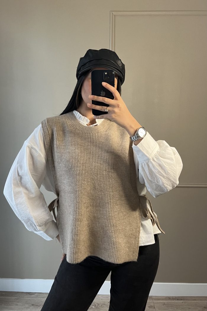 PULL SANS MANCHE TAUPE